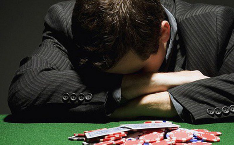 Những người trẻ tuổi thường có khả năng nghiện cờ bạc cao hơn